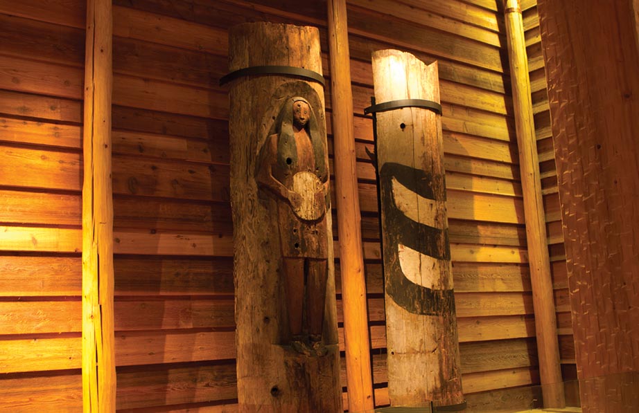 Hibulb Cultural Center The Tulalip Longhouse interactive exhibit. 