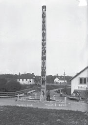 Image: Tulalip Totem