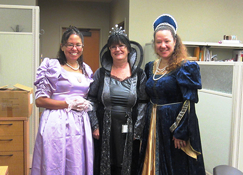 Lois Landgrebe, Cindy Ham, Sara Andres - Halloween at Hibulb 2013