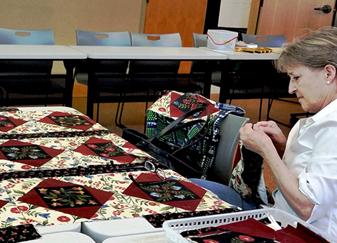 Hibulb Cultural Center with Sharon Martens and Sandra Swanson, Quilting Workshop, Jul 2015.